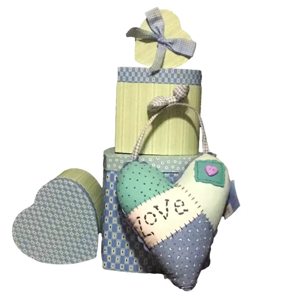 HOLLY HOBBIE Vintage 2004 Stackable‎ Heart Boxes and Hanging 
